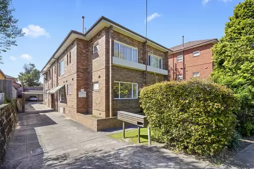 7/69 Albert Crescent, Burwood Sold by Rich & Oliva