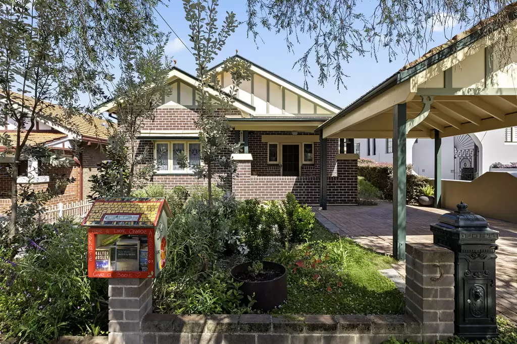5 Austin Avenue, Croydon Sold by Rich & Oliva