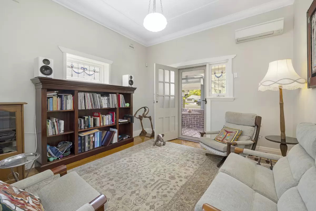 5 Austin Avenue, Croydon Sold by Rich & Oliva - image 2