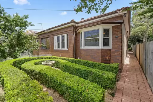 30A Kenilworth Street, Croydon Sold by Rich & Oliva