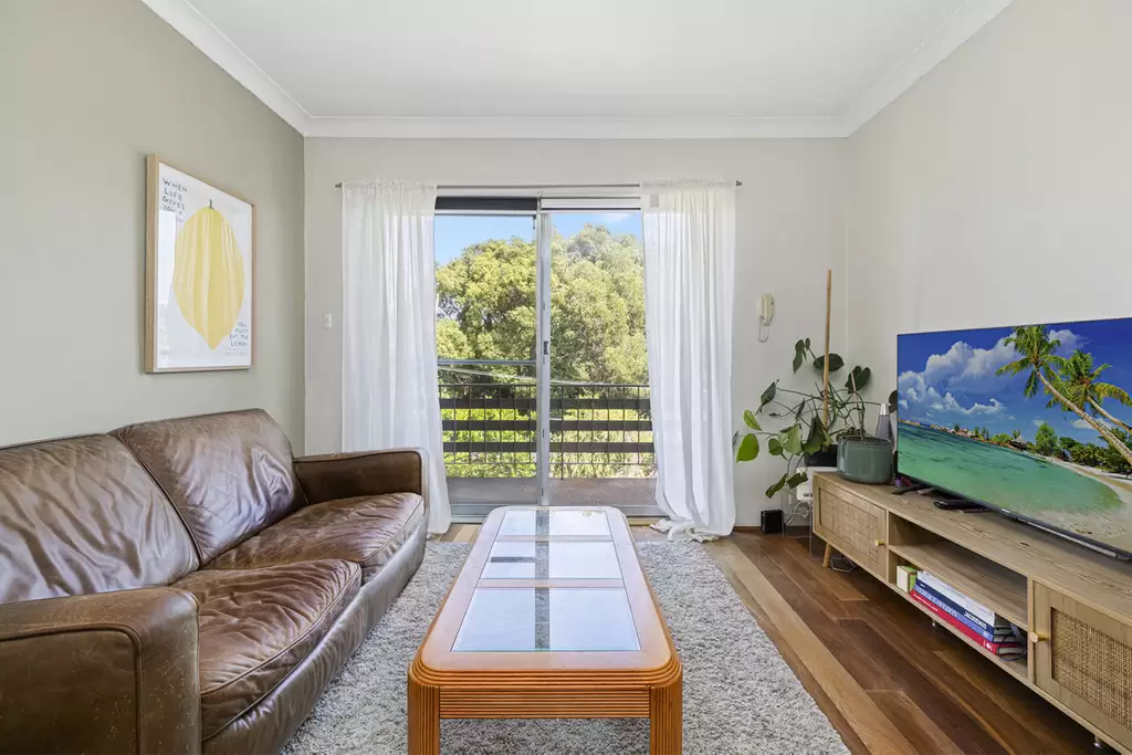 12/360 Livingstone Road, Marrickville Sold by Rich & Oliva