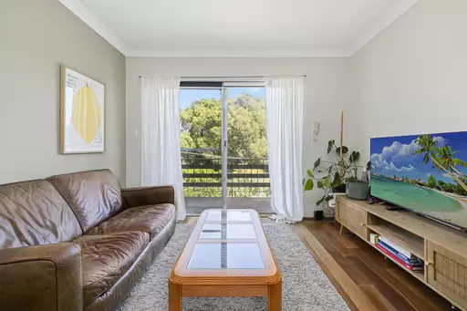 12/360 Livingstone Road, Marrickville Sold by Rich & Oliva