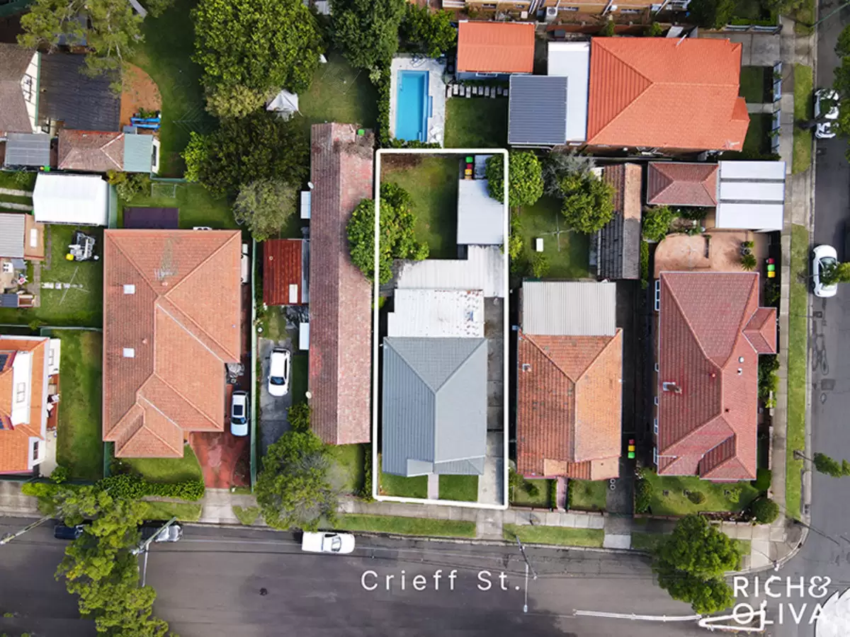 25 Crieff Street, Ashbury Sold by Rich & Oliva - image 18