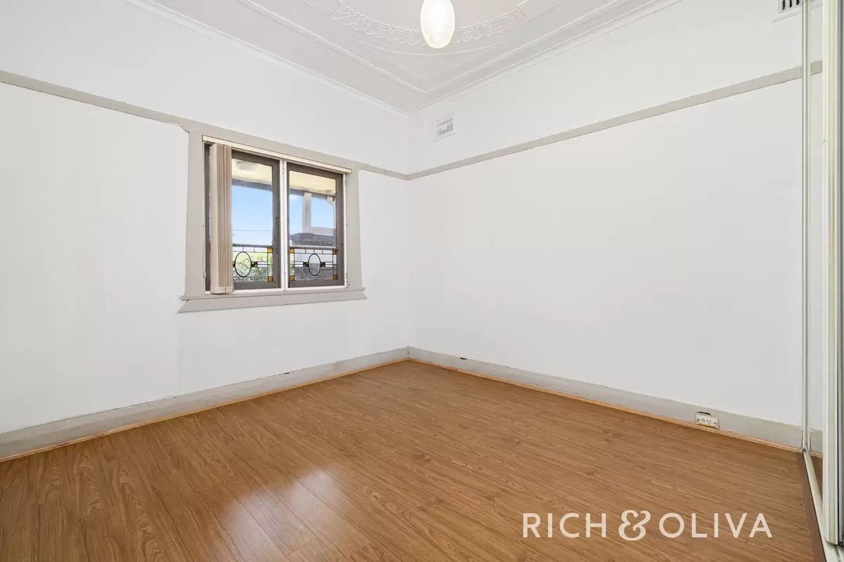 29 Omaha Street, Belfield Leased by Rich & Oliva - image 6