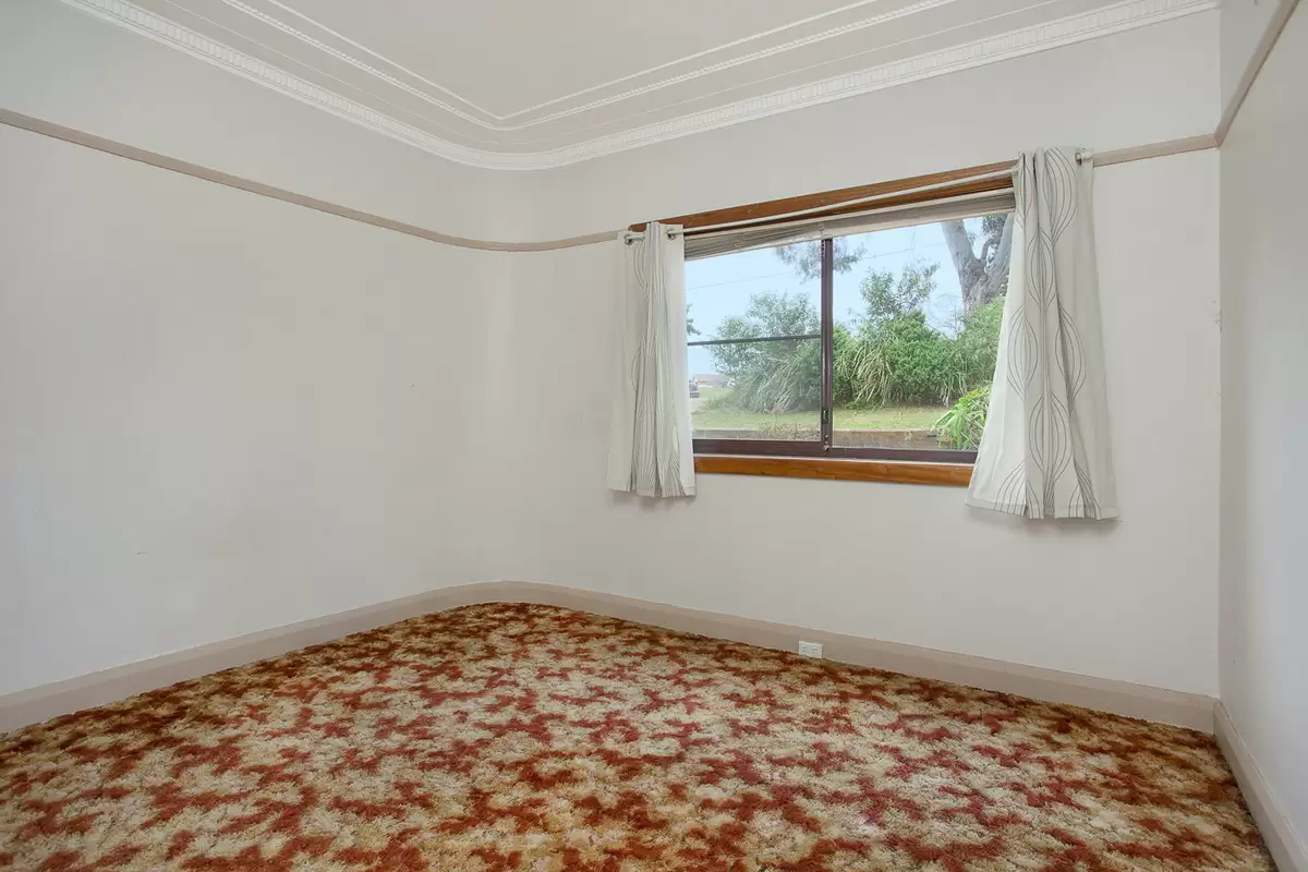 40 Walsh Avenue, Croydon Park Sold by Rich & Oliva - image 3