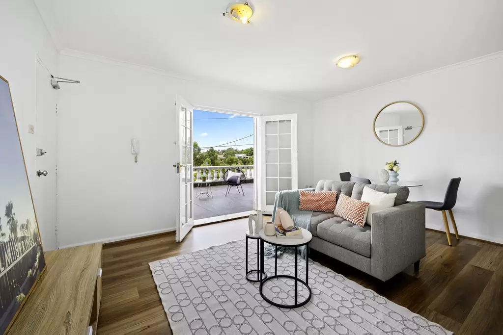 1/32 Tennent Parade, Hurlstone Park Sold by Rich & Oliva