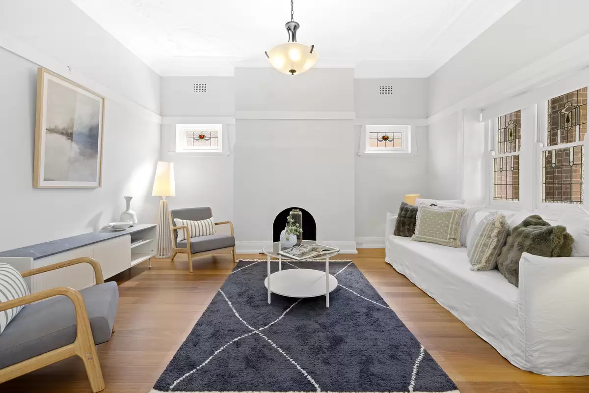 25 King Edward Street, Croydon Sold by Rich & Oliva - image 6