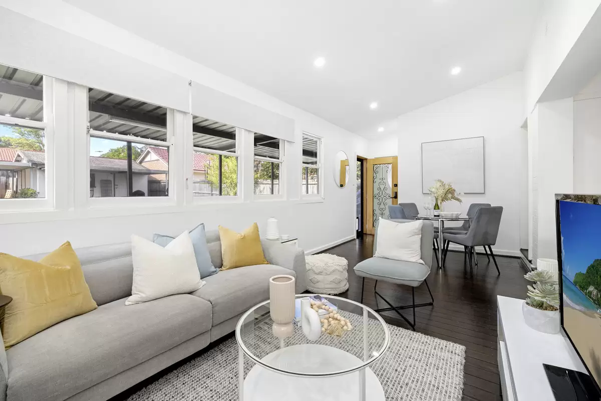 37 Cheviot Street, Ashbury Sold by Rich & Oliva - image 10