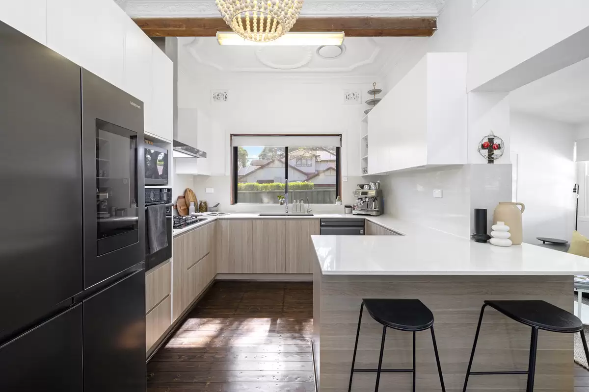 37 Cheviot Street, Ashbury Sold by Rich & Oliva - image 9