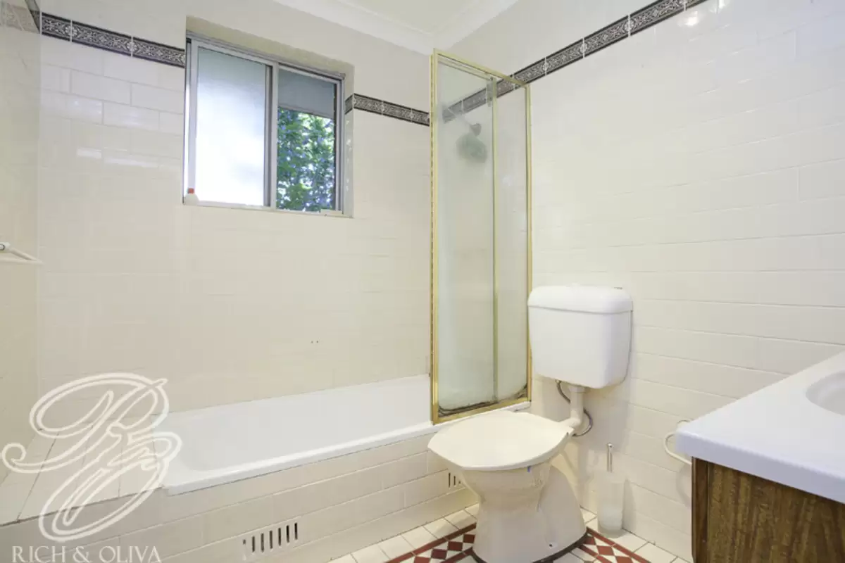 4/155 Frederick Street, Ashfield Sold by Rich & Oliva - image 7