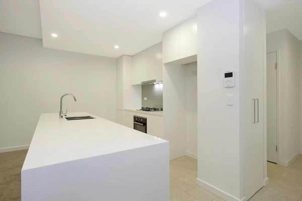 60/884 Canterbury Road, Roselands Leased by Rich & Oliva - image 4