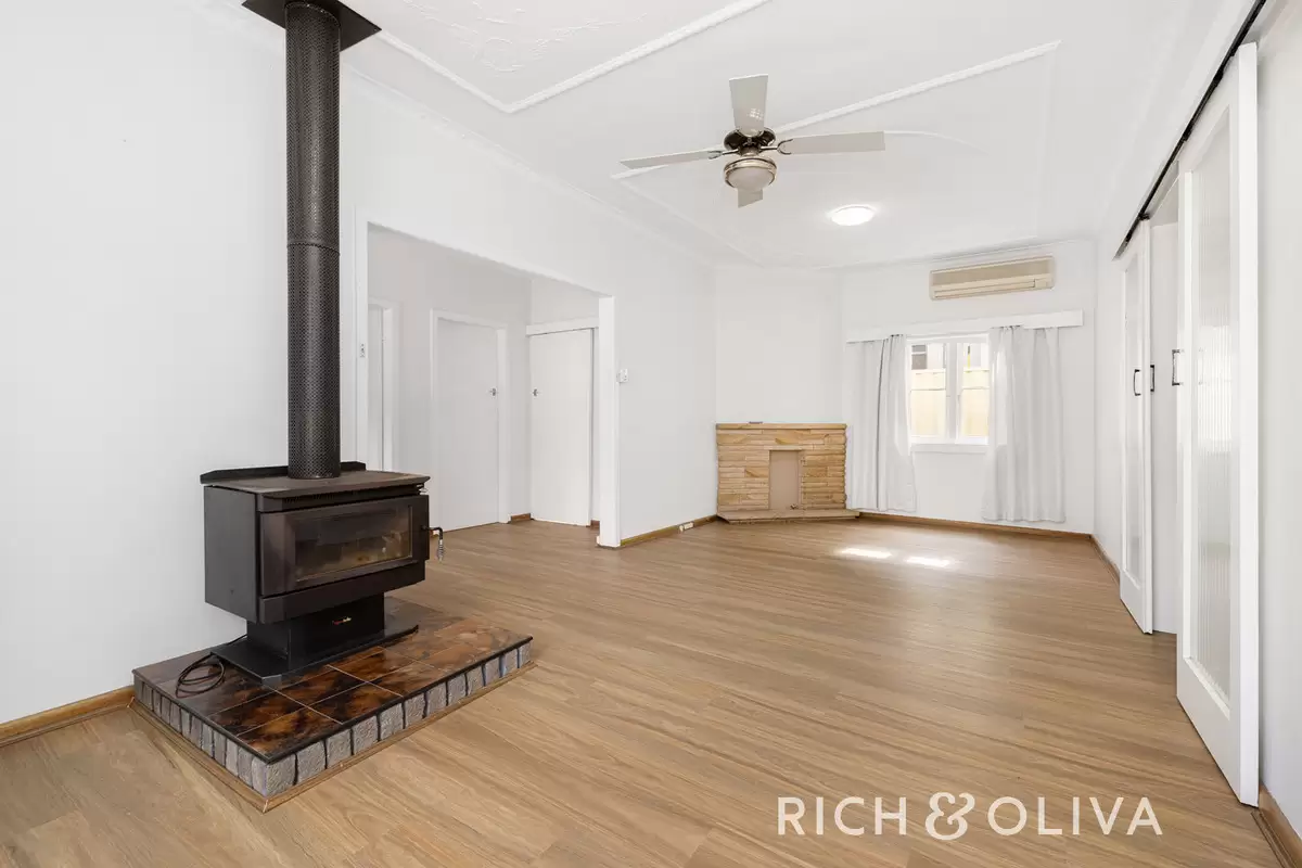92 Northcote Street, Canterbury Leased by Rich & Oliva - image 2