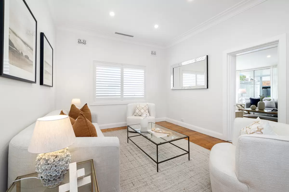 23 Melville Street, Ashbury Sold by Rich & Oliva - image 8