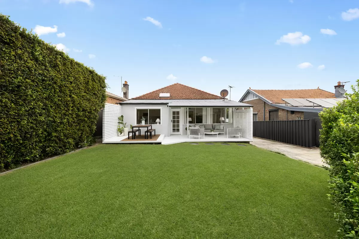 23 Melville Street, Ashbury Sold by Rich & Oliva - image 17