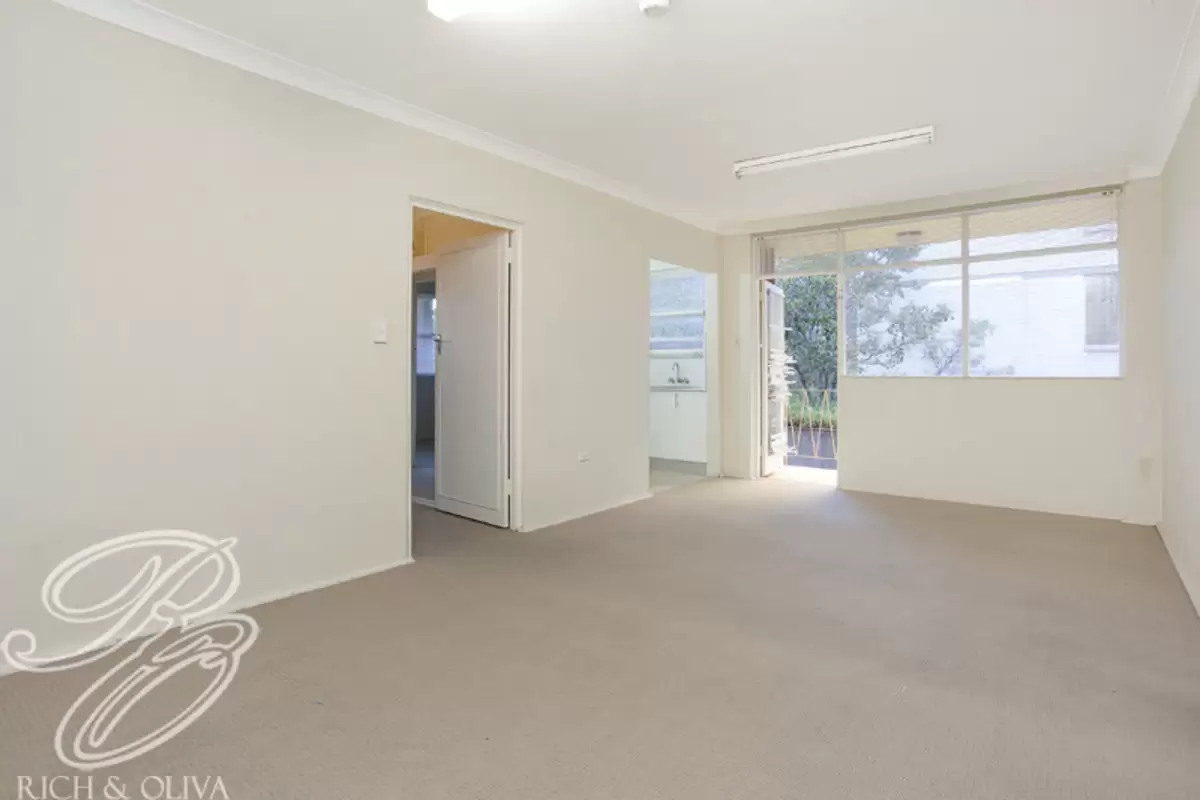1/18 Belmore Street, Burwood Sold by Rich & Oliva - image 2