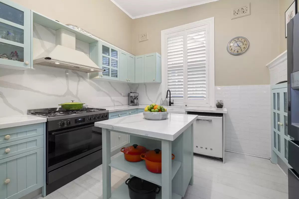 27 Arthur Street, Croydon Sold by Rich & Oliva - image 13