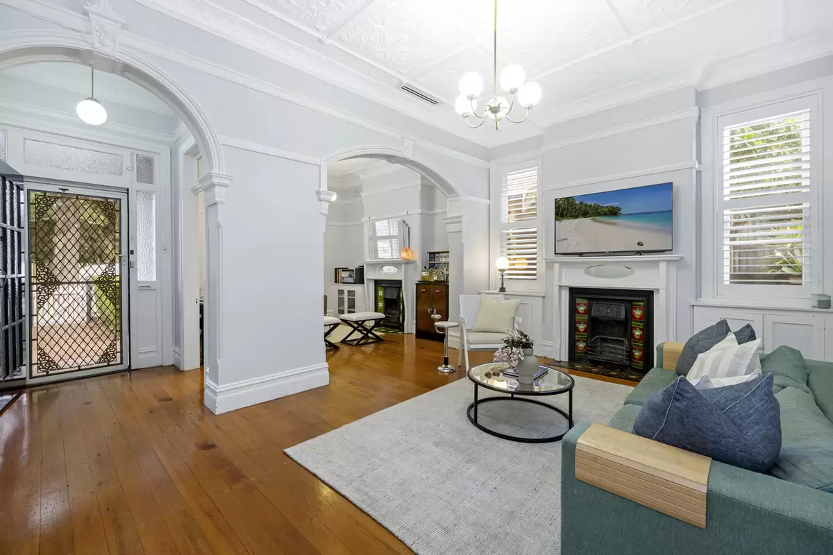 27 Arthur Street, Croydon Sold by Rich & Oliva - image 8