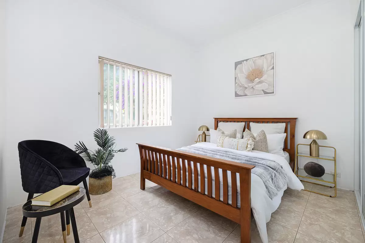 17 Trevenar Street, Ashbury Sold by Rich & Oliva - image 3