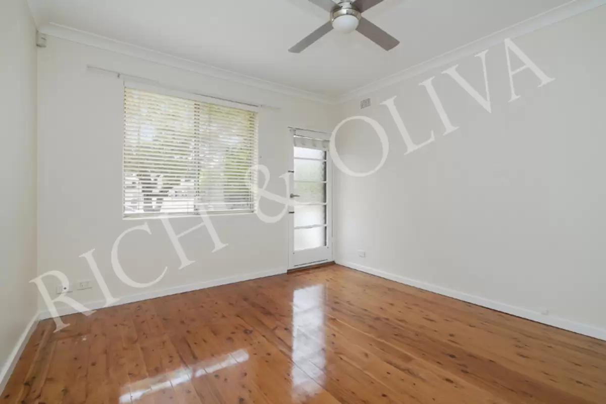 2/25 Hampton Street, Croydon Park Leased by Rich & Oliva - image 5