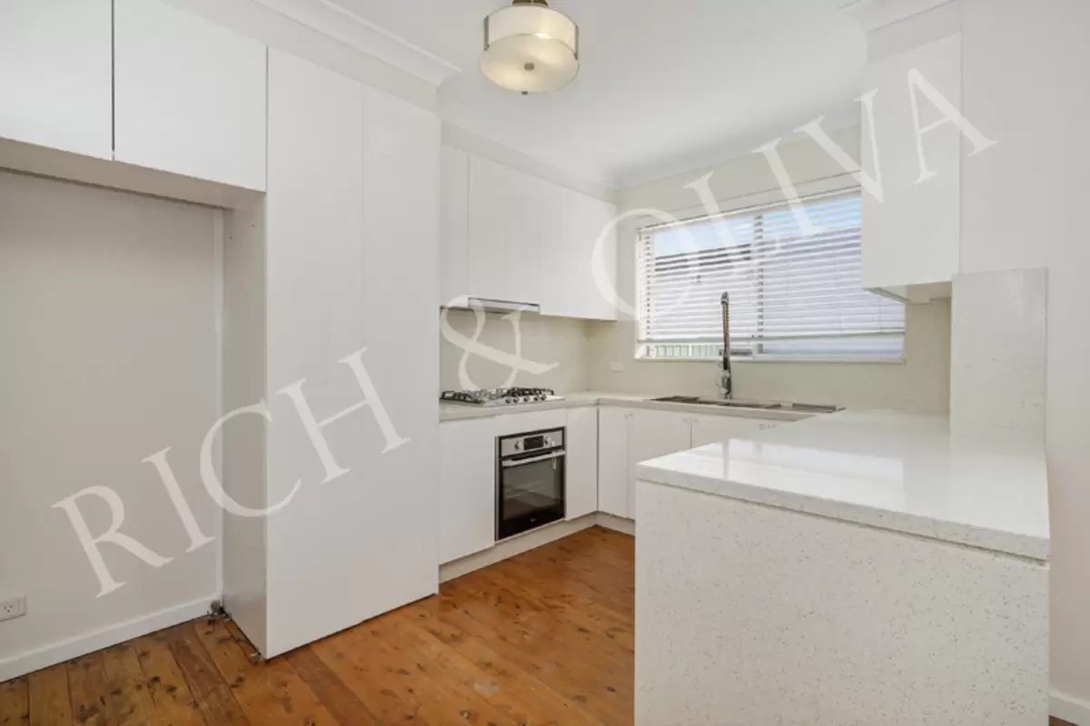 2/25 Hampton Street, Croydon Park Leased by Rich & Oliva - image 4
