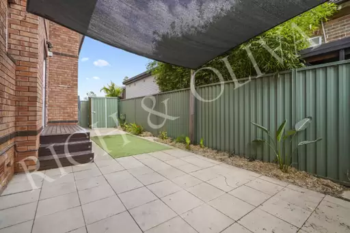2/25 Hampton Street, Croydon Park Leased by Rich & Oliva