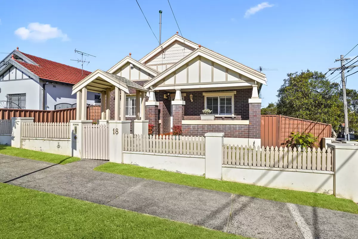 18 Lasswade Street,, Ashbury Leased by Rich & Oliva - image 1