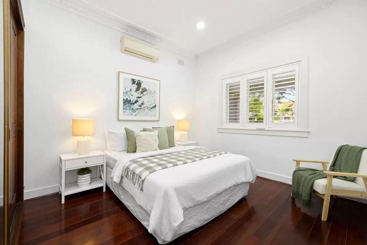 12 Cantor Street, Croydon Sold by Rich & Oliva - image 5