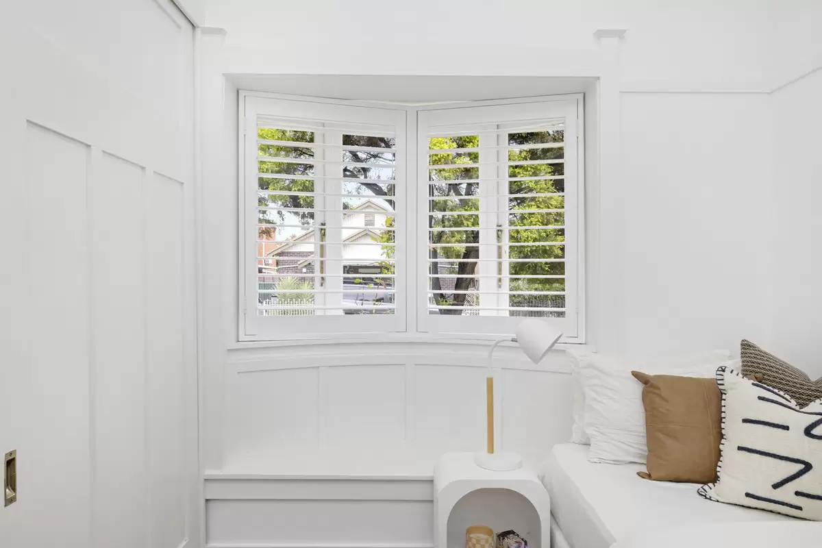 12 Cantor Street, Croydon Sold by Rich & Oliva - image 4