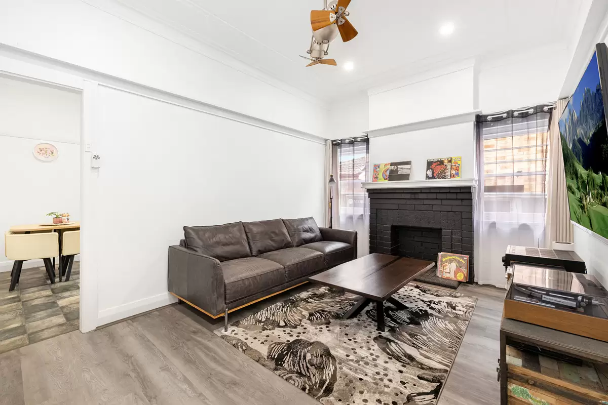 22a Heydon Street, Enfield Sold by Rich & Oliva - image 6