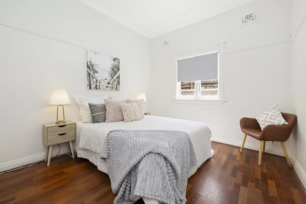 2 Paisley Road, Croydon Leased by Rich & Oliva - image 9