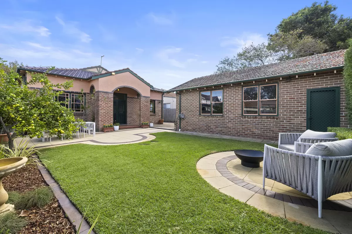 24 Kelso Street, Burwood Heights Sold by Rich & Oliva - image 14