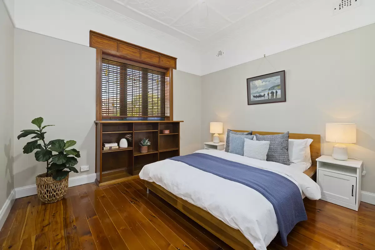 24 Lucas Road, Burwood Sold by Rich & Oliva - image 3