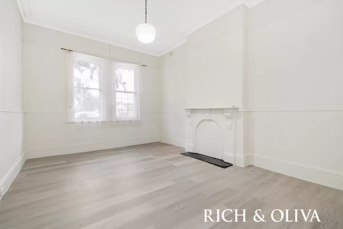 1/24 Lily Street, Burwood Leased by Rich & Oliva - image 4