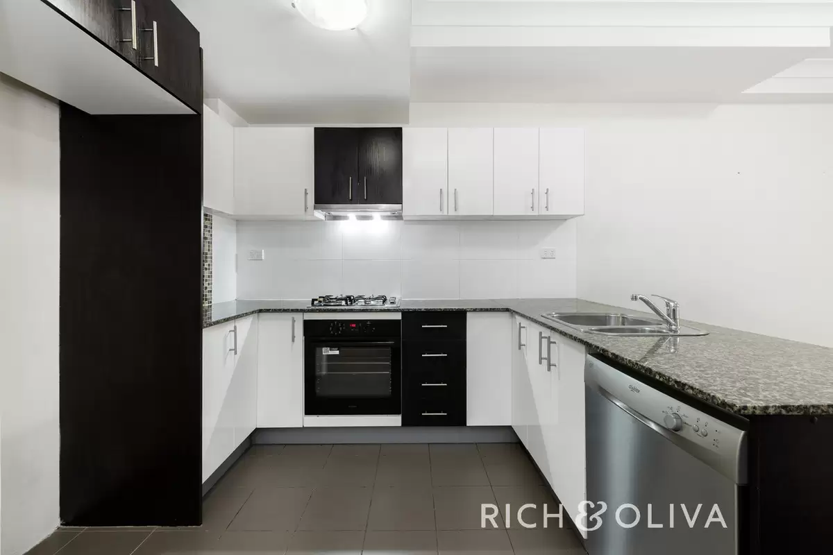 8/115 Constitution Road, Dulwich Hill Leased by Rich & Oliva - image 5