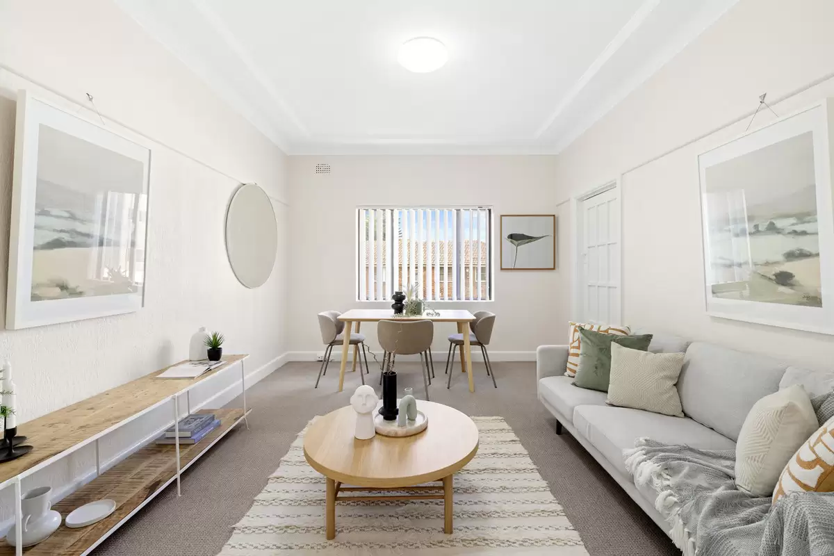 1-4/89 The Crescent, Homebush West Sold by Rich & Oliva - image 3