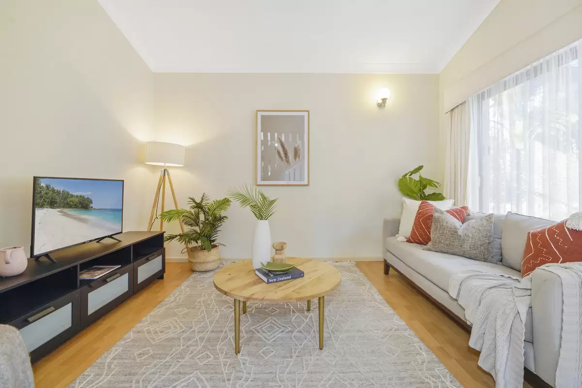 8/131 Burwood Road, Croydon Park Leased by Rich & Oliva - image 2
