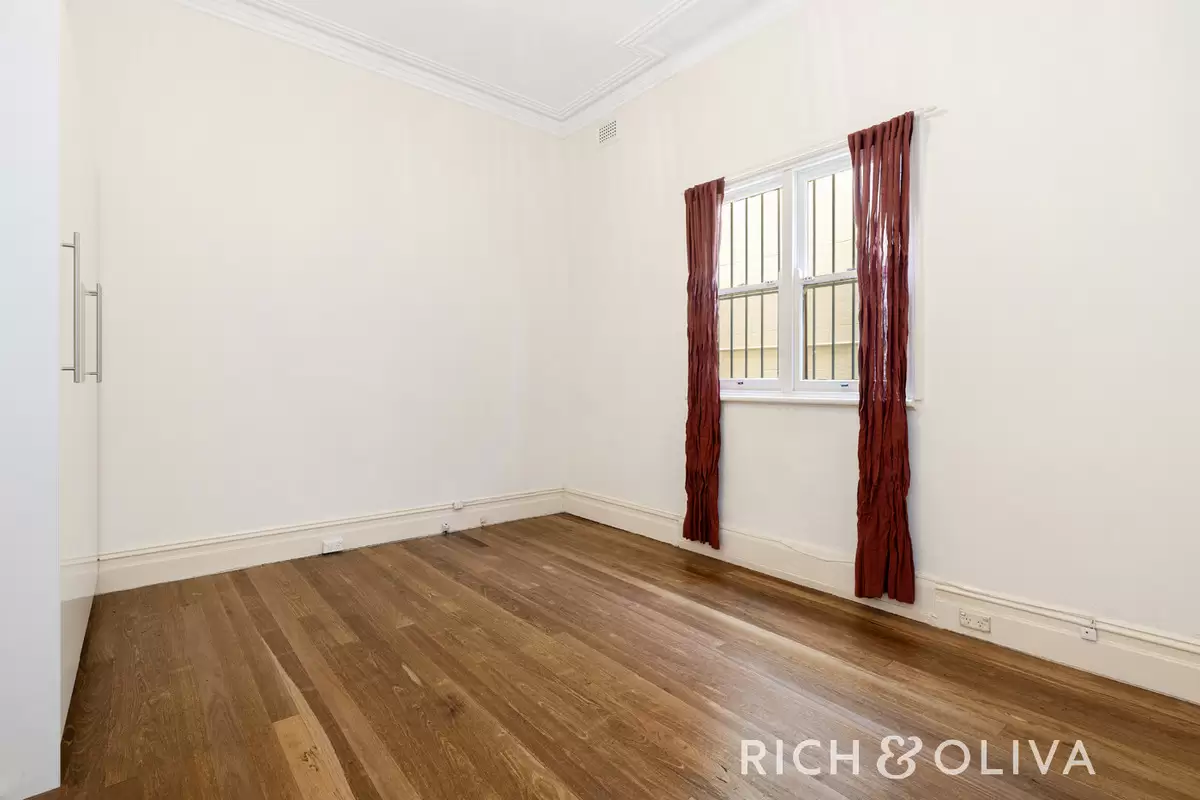 4 Percival Road, Stanmore Leased by Rich & Oliva - image 3