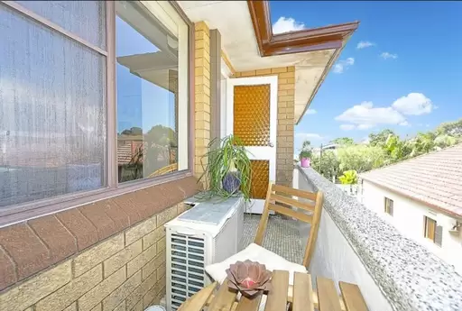 7/58 Warren Road, Marrickville Leased by Rich & Oliva
