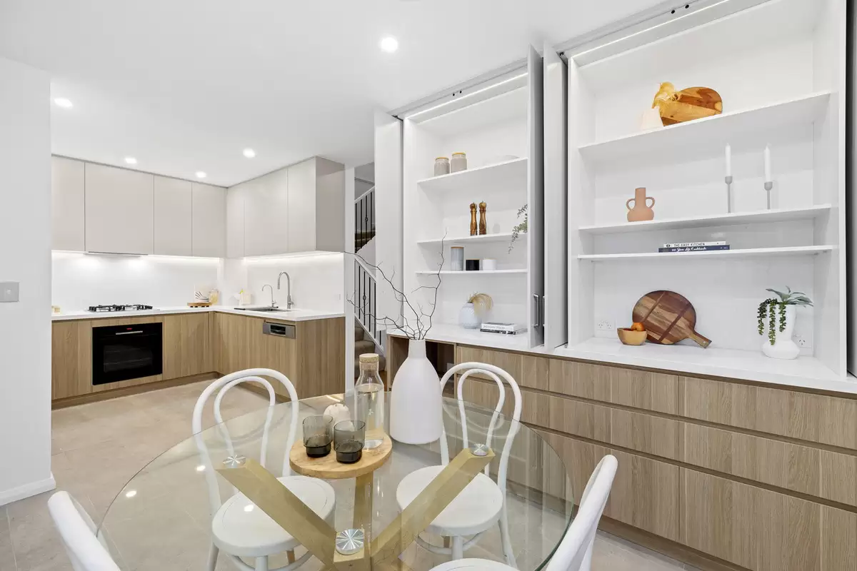 16 Webb Street, Croydon Sold by Rich & Oliva - image 5