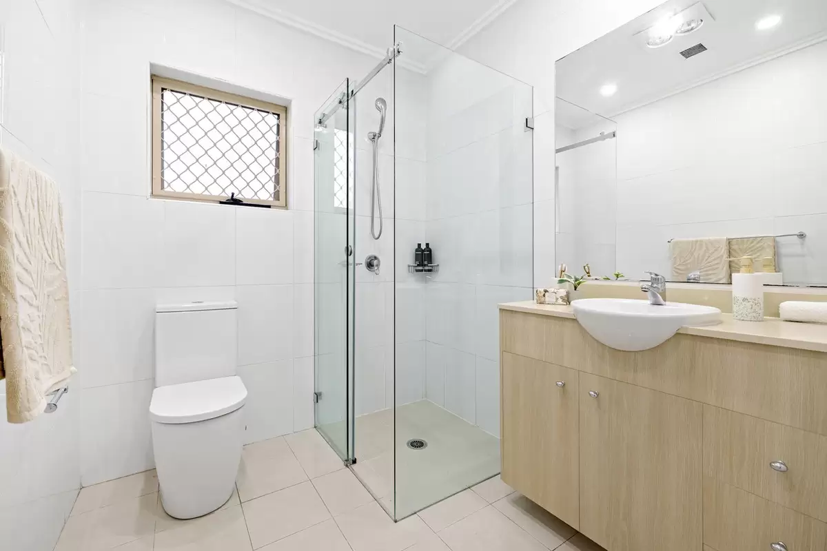 16 Webb Street, Croydon Sold by Rich & Oliva - image 10