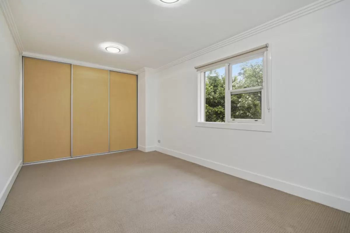 10/162 New Canterbury Road, Petersham Leased by Rich & Oliva - image 5