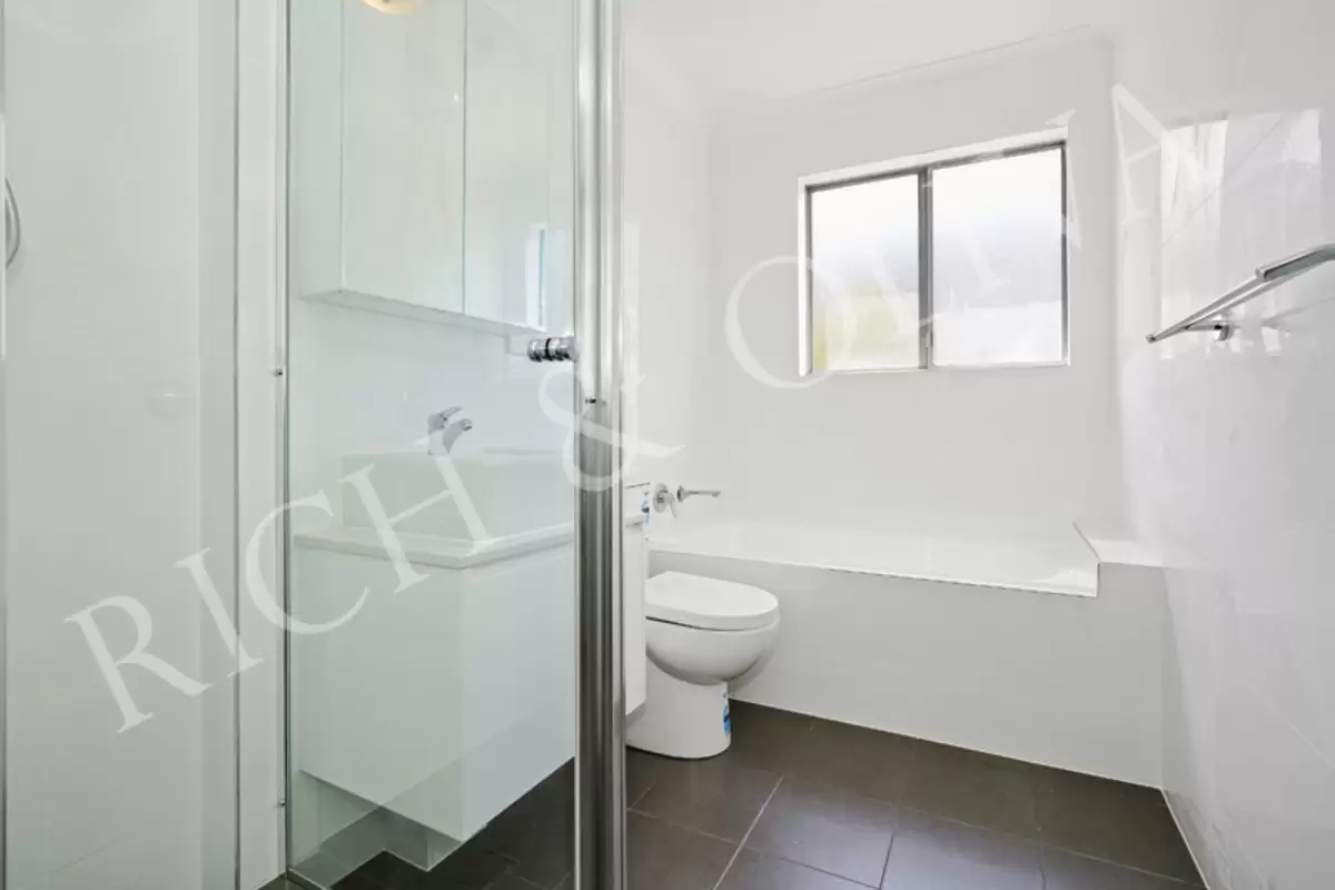 9/17 Tintern Road, Ashfield Leased by Rich & Oliva - image 2