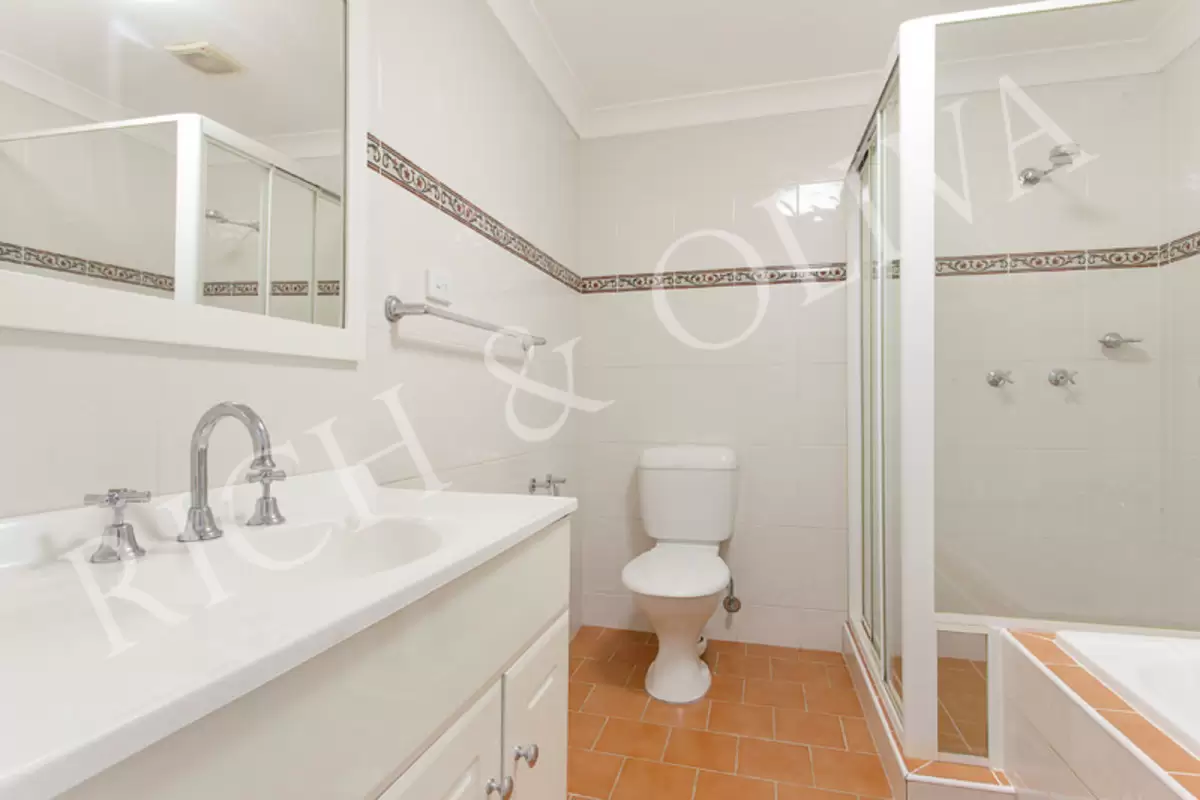 7/37 Angelo Street, Burwood Leased by Rich & Oliva - image 5