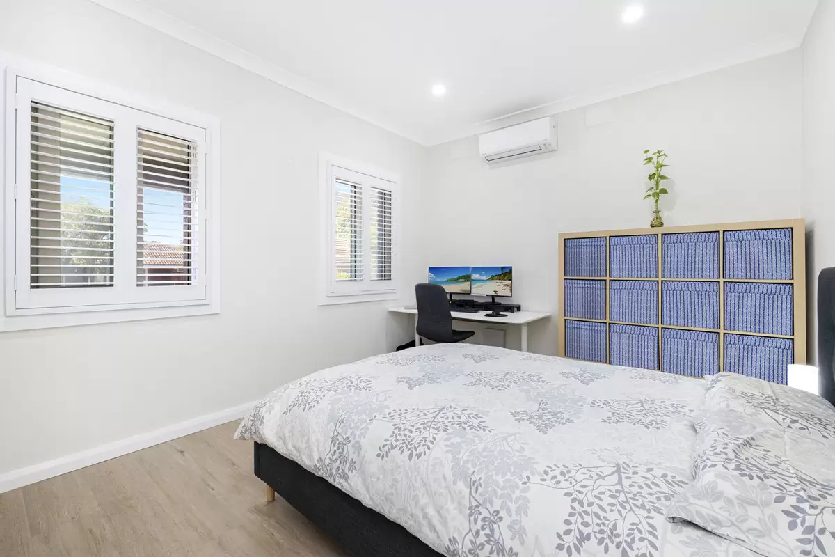 4 Alfred Street, Croydon Sold by Rich & Oliva - image 2