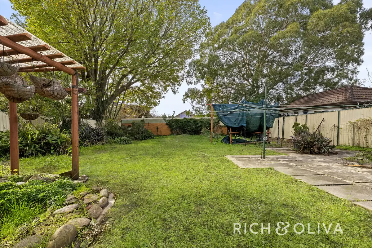 20 Mount Avenue, Roselands Leased by Rich & Oliva - image 8