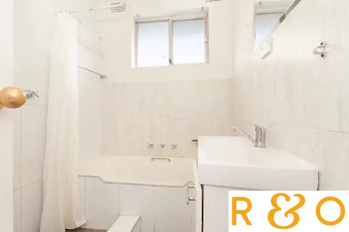 5/70 Chapel Street, Belmore Leased by Rich & Oliva - image 3