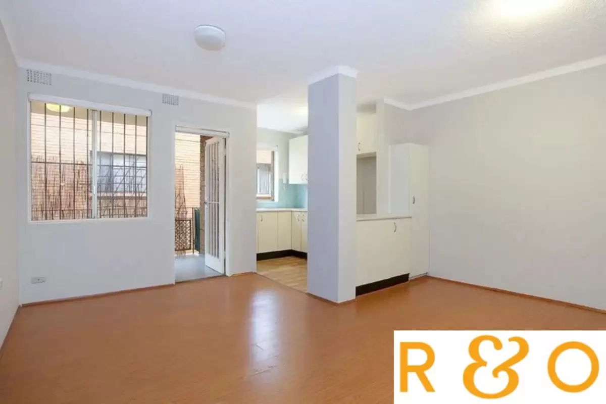 3/35 Livingstone Road, Petersham Leased by Rich & Oliva - image 2