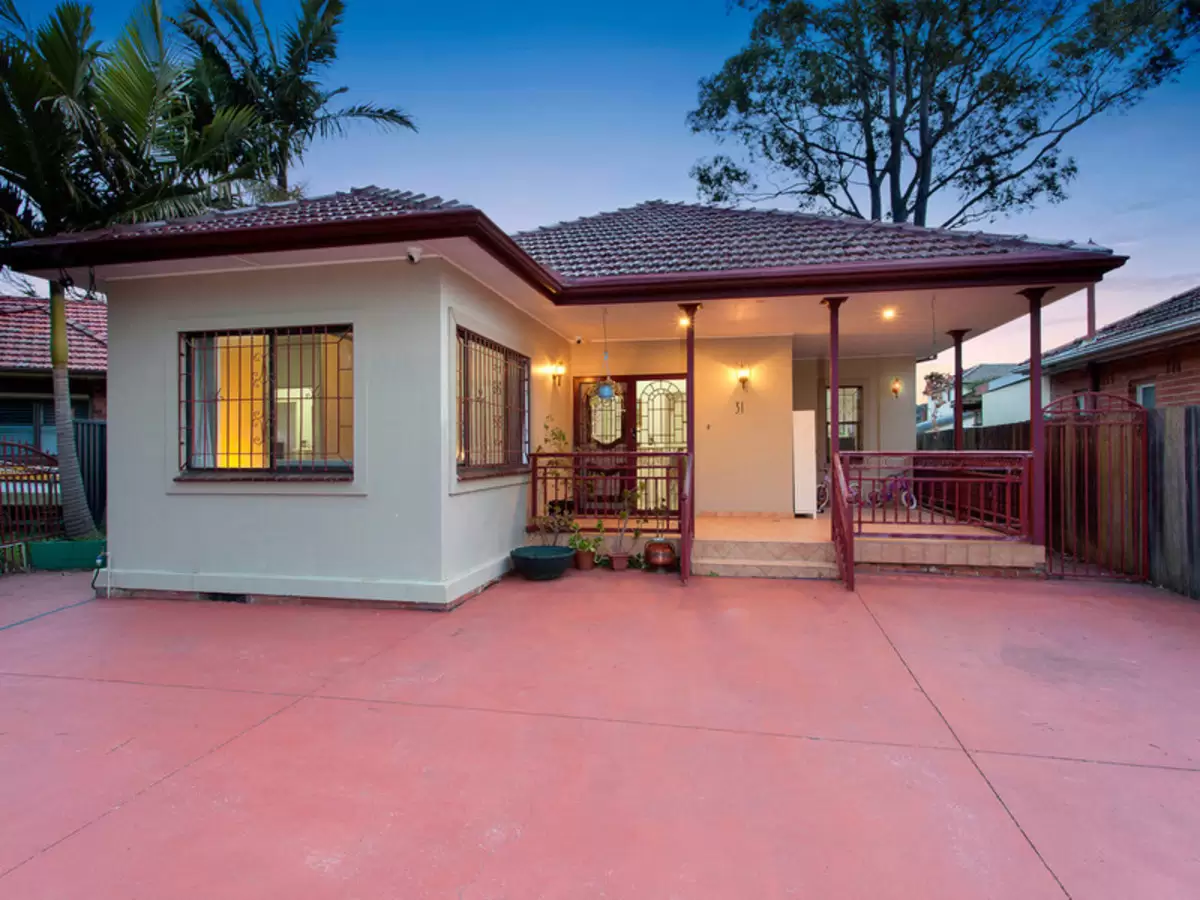 31 Fountain Avenue, Croydon Park Leased by Rich & Oliva - image 1