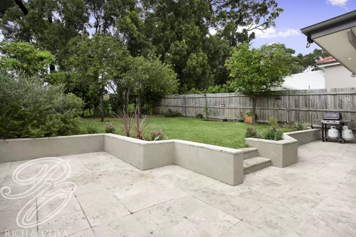 10 Trevenar Street, Ashbury Sold by Rich & Oliva - image 9