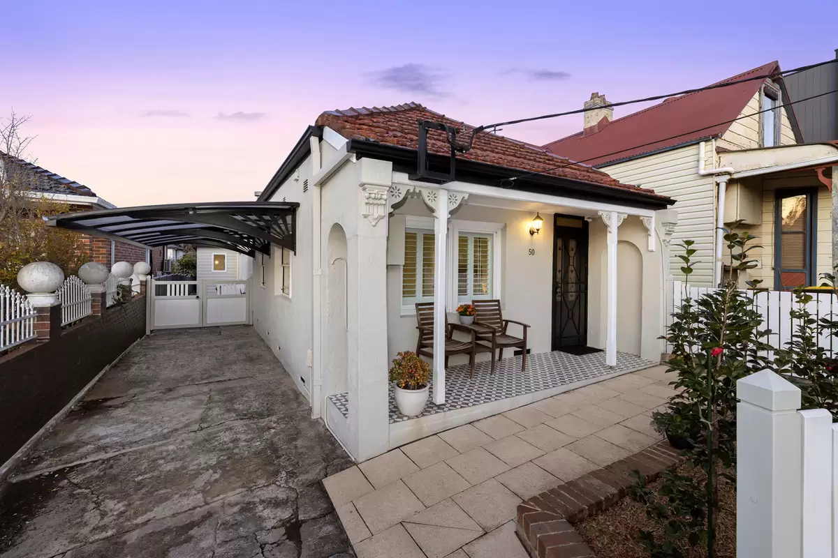 50 Croydon Avenue, Croydon Sold by Rich & Oliva - image 2